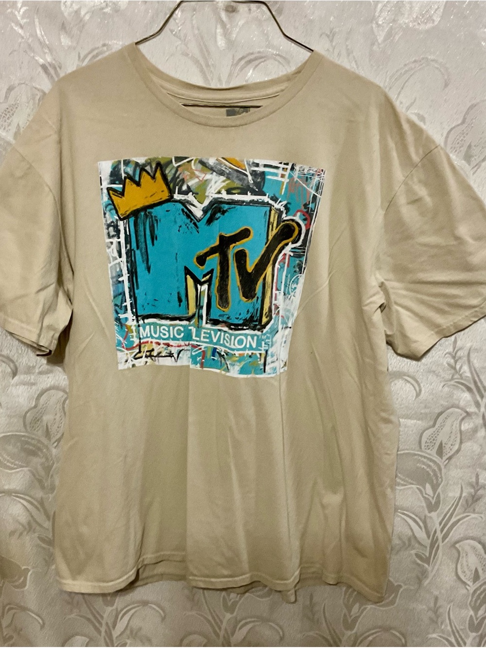 MTV Beige Short-Sleeve Tee with Turquoise Logo and Yellow Crown